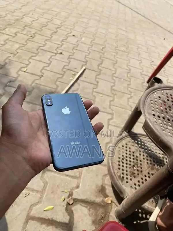 Factory Unlocked iPhone X 64GB Smartphone with Panel Replacement