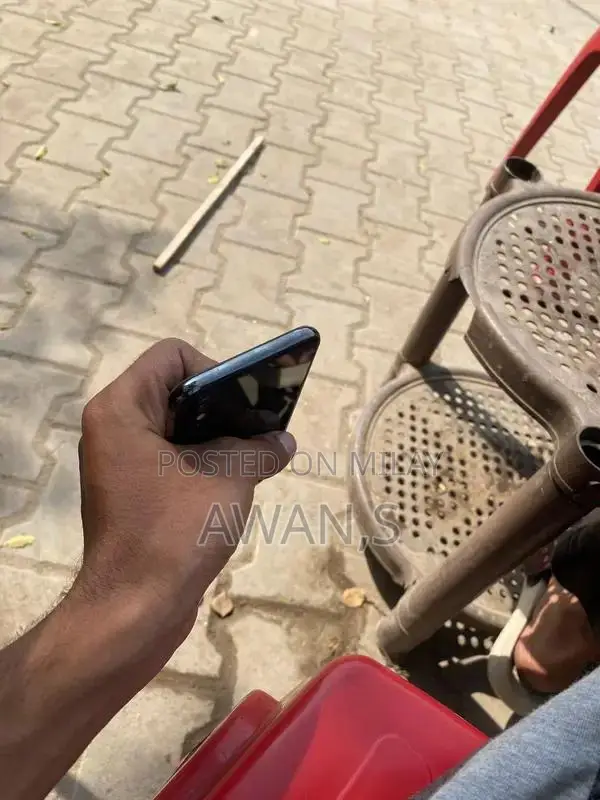 Factory Unlocked iPhone X 64GB Smartphone with Panel Replacement