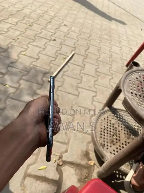 Factory Unlocked iPhone X 64GB Smartphone with Panel Replacement