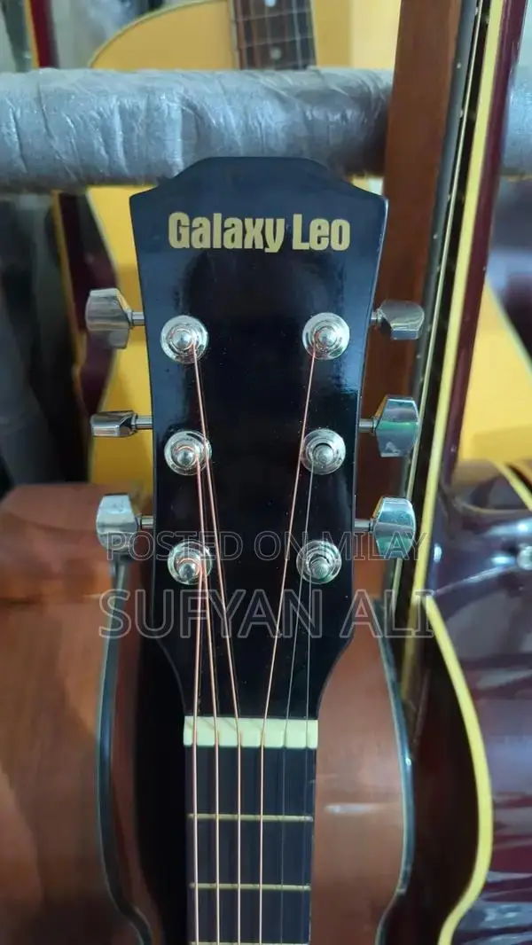 acoustic guitar original Galaxy Leo beginner