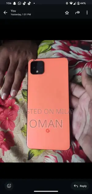 High-Performance Smartphone with OLED Display and 90Hz Refresh Rate