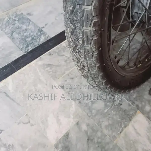 Honda CG 125 Motorcycle 2022 Model Low Mileage