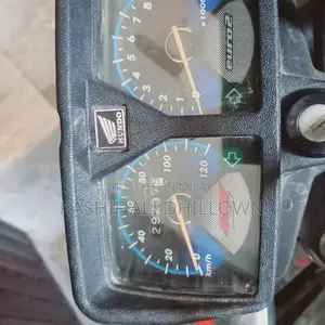 Honda CG 125 Motorcycle 2022 Model Low Mileage