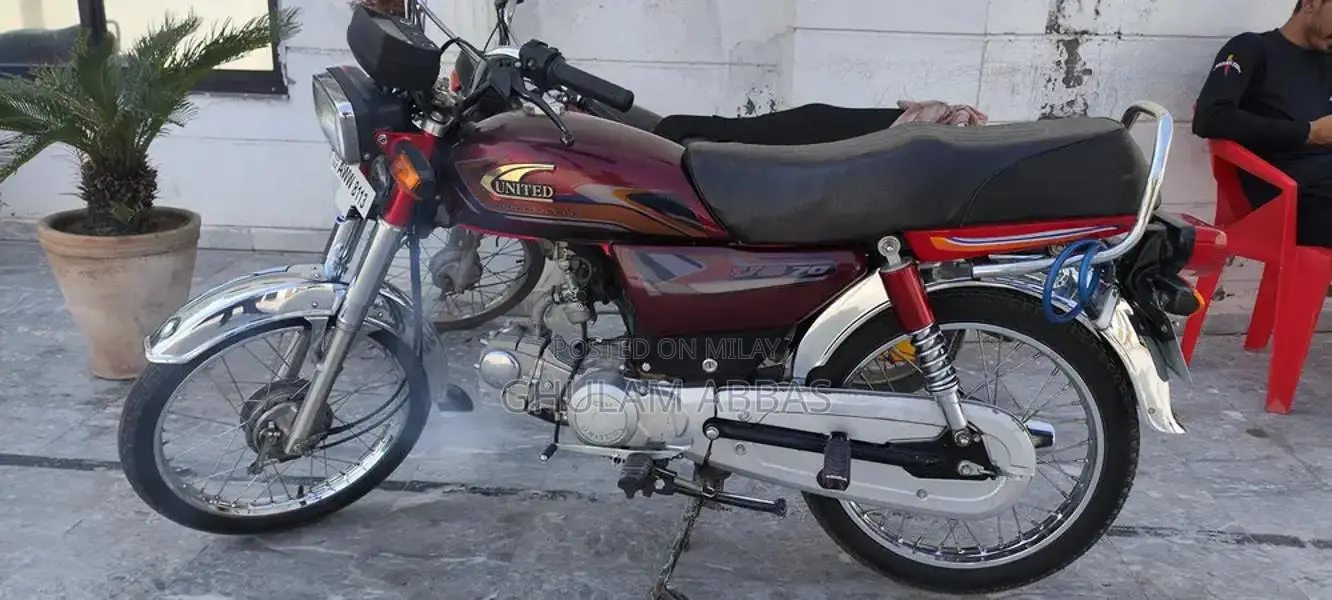 United CD 70 Motorcycle - 2024 Model with New Tyres