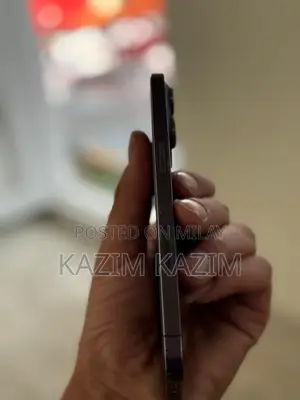 Photo - Apple iPhone 14 Pro Max 128 GB Purple