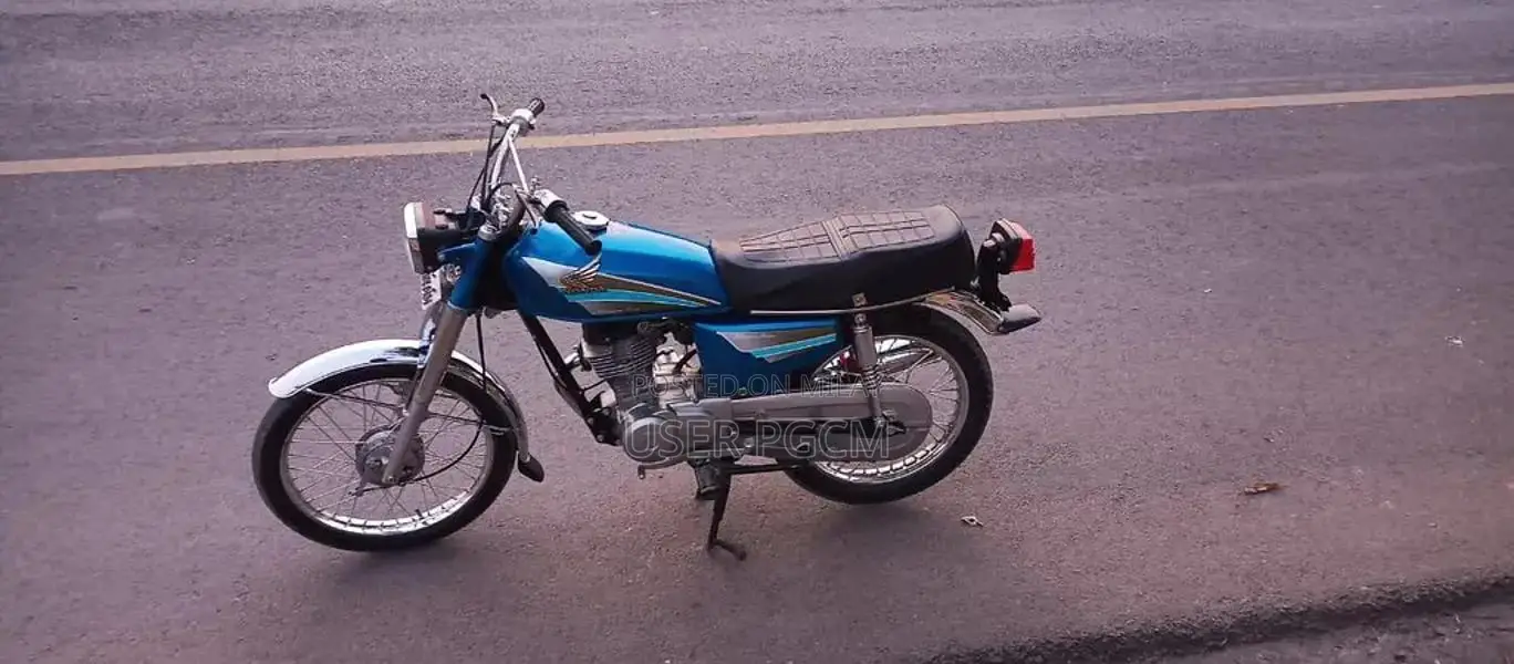 Honda 125 CG Motorcycle - 2004 Model