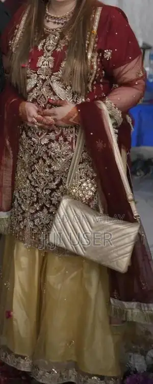 Elegant One-Time Use Dress in Pristine Condition