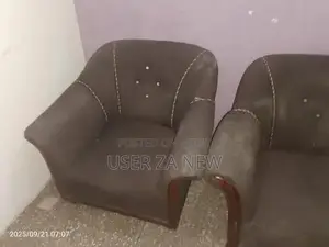 Comfortable Sofa Set for Home or Living Room