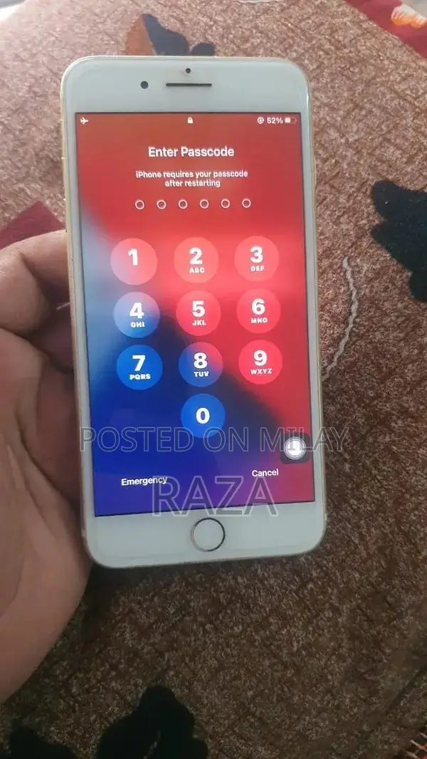 Apple Smartphone 32GB with Functional Issues