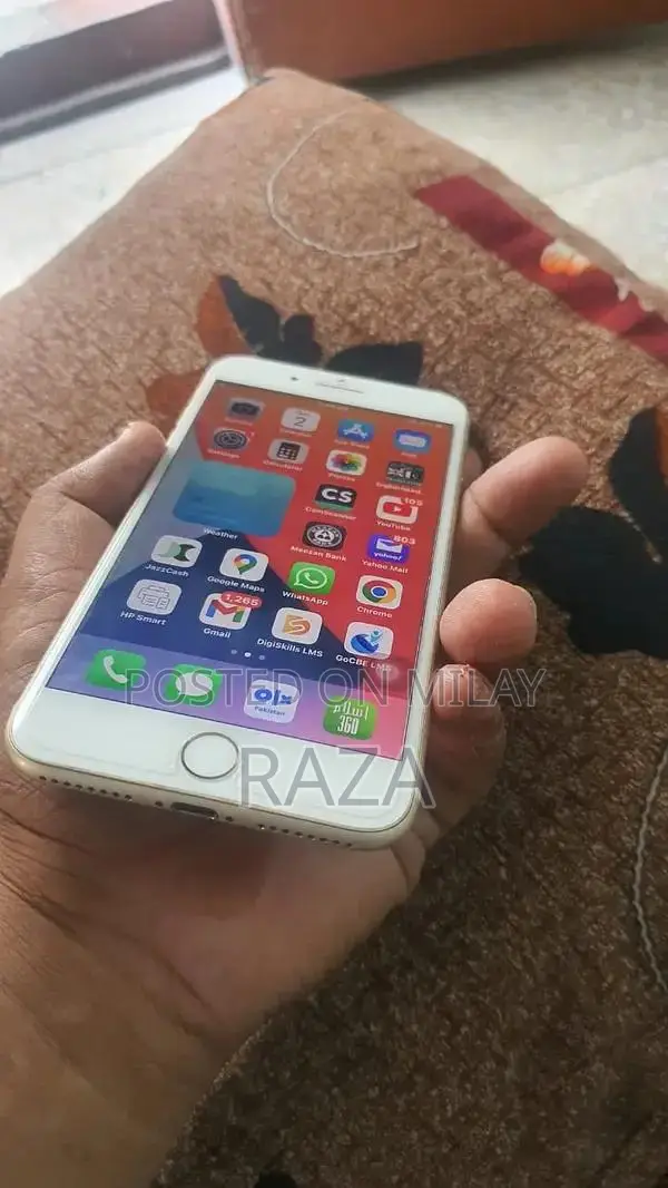 Apple Smartphone 32GB with Functional Issues