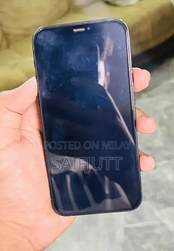 Apple iPhone 12 64GB Smartphone with High Battery Health