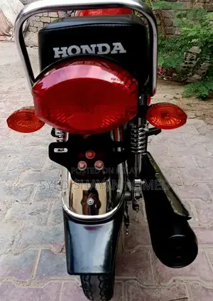 Honda 125 in clean condition