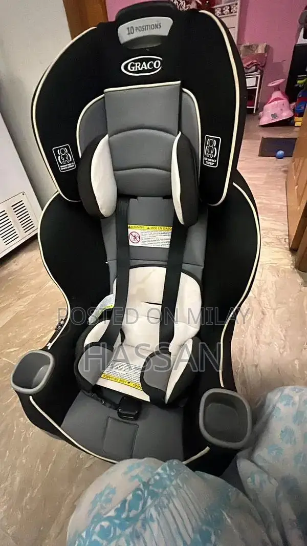 Adjustable 10-Position Child Car Seat - Comfortable and Safe