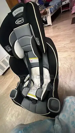 Adjustable 10-Position Child Car Seat - Comfortable and Safe