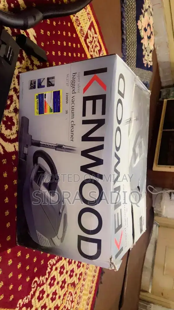 Kenwood Vacuum Cleaner - Excellent Condition with Full Warranty