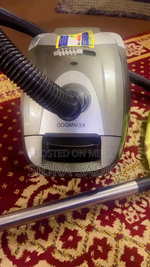 Kenwood Vacuum Cleaner - Excellent Condition with Full Warranty