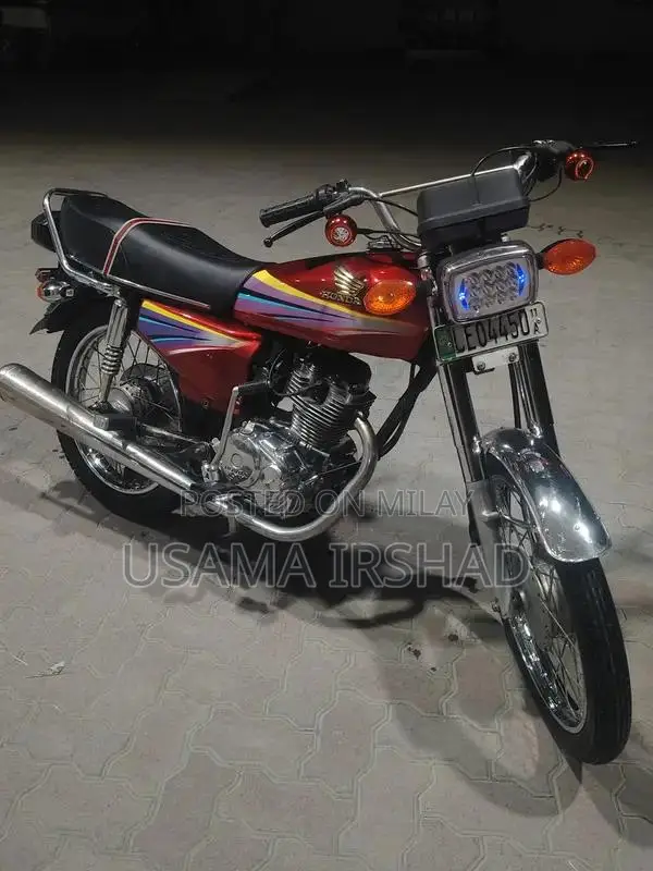 2011 Honda Motorcycle 125cc Urban Commuter