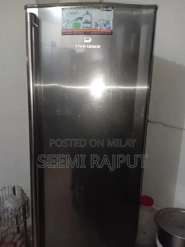 Dawlance Large Double Door Refrigerator - Energy Efficient