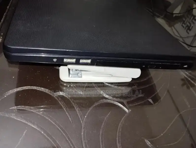 Dell Vostro 3558 Business Laptop - 15.6" Intel Core i5