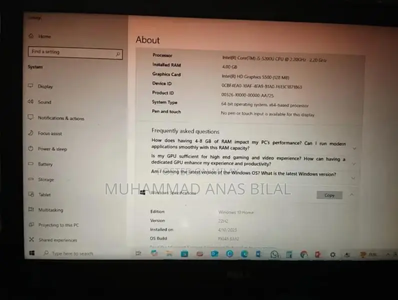 Dell Vostro 3558 Business Laptop - 15.6" Intel Core i5