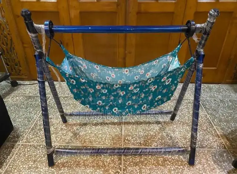 Baby Iron Rod Swing - Compact Outdoor Play Structure