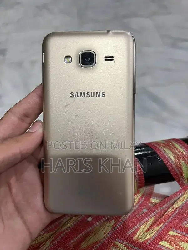 Samsung Galaxy J3 Budget Smartphone Compact Design
