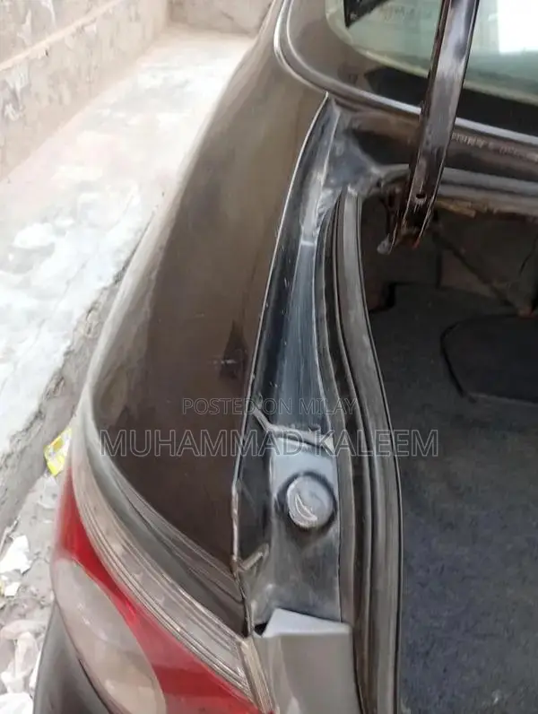 Honda City 2006 Sedan with Leather Interior and LCD