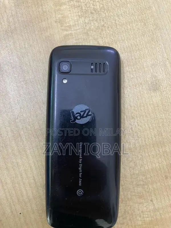 Budget-Friendly 4G Dual SIM Mobile with Hotspot Capability