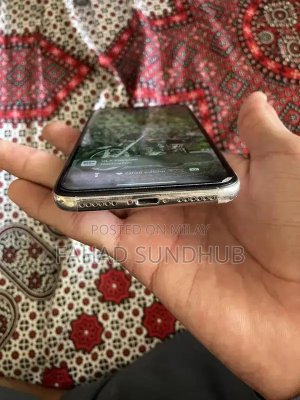 Apple iPhone X 64GB Smartphone with High Battery Health