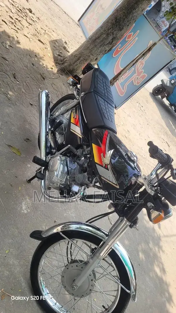 Honda 125 Classic Single Owner Motorcycle