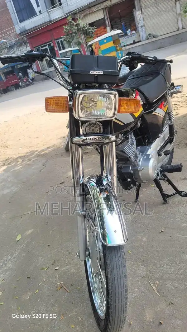 Honda 125 Classic Single Owner Motorcycle