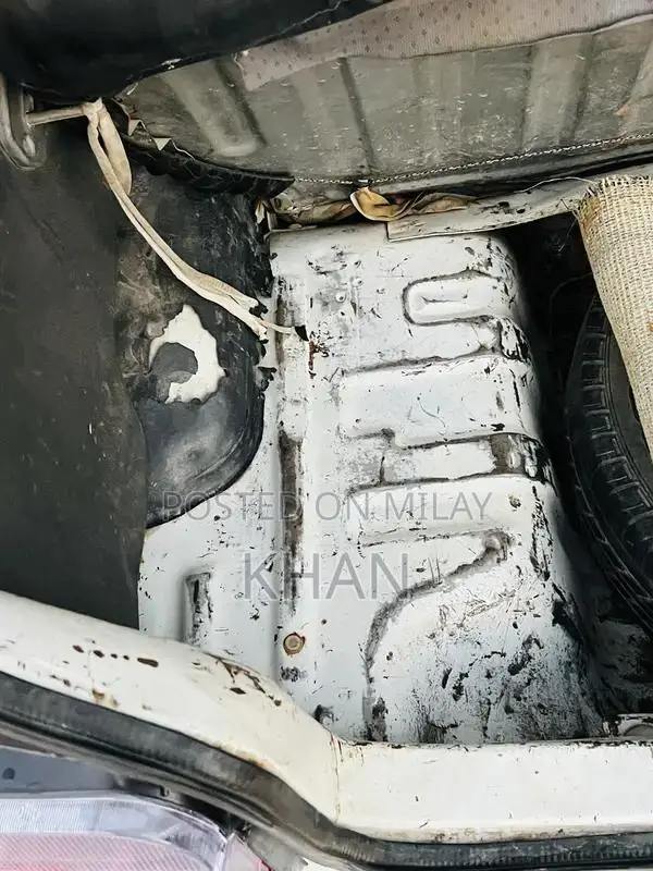 2012 model Mehran Vx Erou11 engine