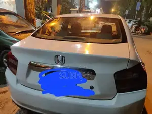 Honda City Compact Sedan - Manual Transmission 2017 Model