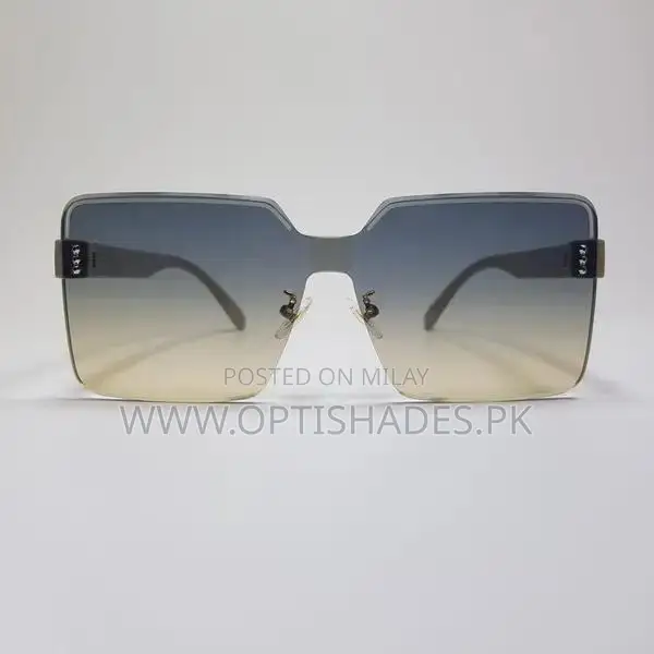 Premium Prescription Sunglasses with Stylish Frame Design