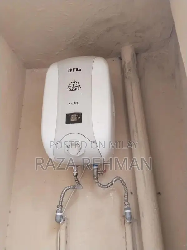 Compact Instant Water Geyser - Lightly Used Heating Appliance