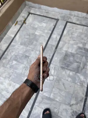 Apple iPhone 8 Plus 64GB Smartphone with Battery Health