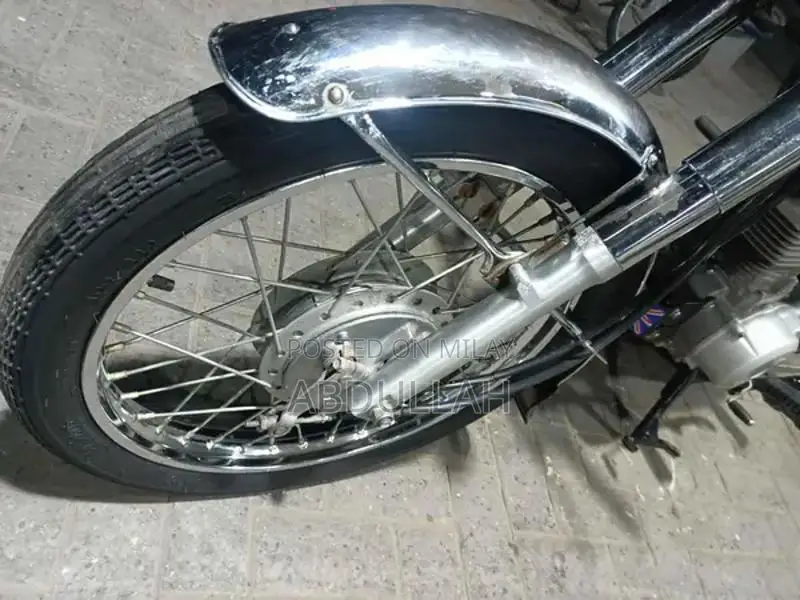 Honda 125cc Motorcycle - 2023 Model, Excellent Condition