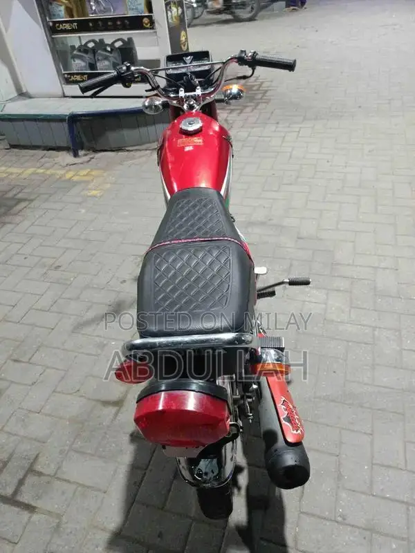 Honda 125cc Motorcycle - 2023 Model, Excellent Condition