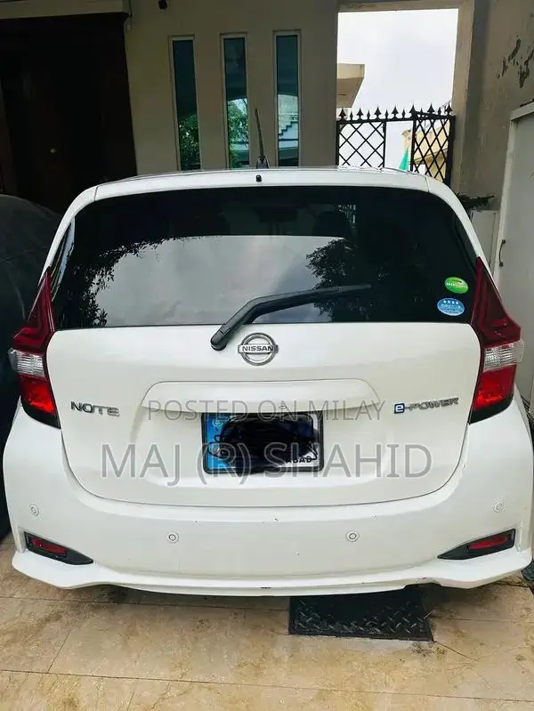 Nissan Note Compact Hatchback - Low Mileage, Well-Maintained