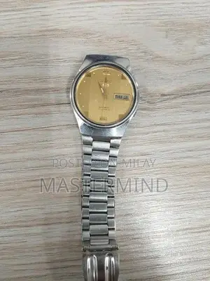 Seiko 5 Automatic Silver and Gold Men's Luxury Wristwatch