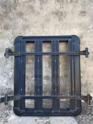 A Geniune  vigo dala Aluminium lite Weight Heavy duty Roof Rack