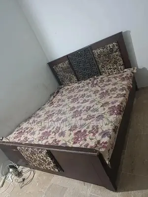 Photo - Wooden Bed Frame - Sturdy Classic Design for Comfortable Sleeping