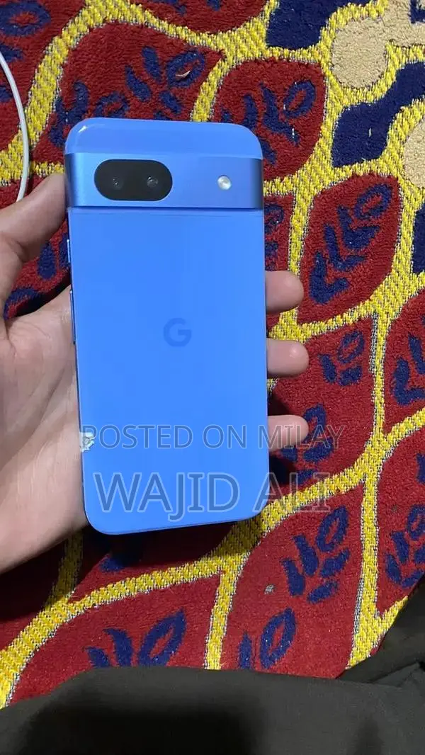 Mid-Range Android Smartphone with Advanced Features