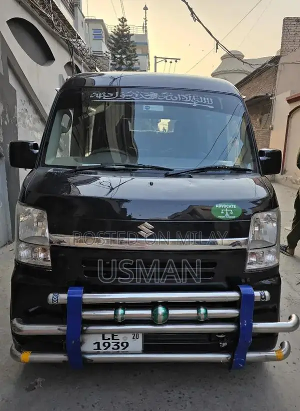 Suzuki Every Wagon Compact MPV - Reliable Urban Commuter Vehicle