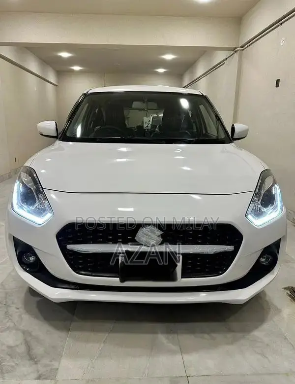 2022 Suzuki Swift GLC Full Option CVT Hatchback