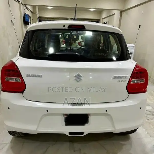 2022 Suzuki Swift GLC Full Option CVT Hatchback