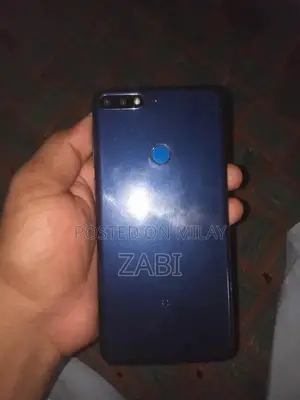 Compact Smartphone with Moderate Wear and Functionality