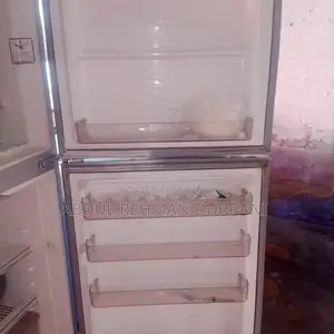 Dawlance Medium Size Refrigerator - Excellent Condition