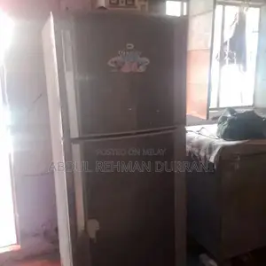 Dawlance Medium Size Refrigerator - Excellent Condition