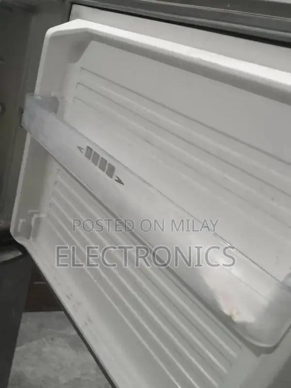 Dawlance Refrigerator - Second Hand Cooling Appliance